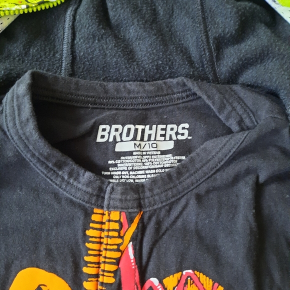 Zombie Zip Up Sweater - Picture 3 of 4